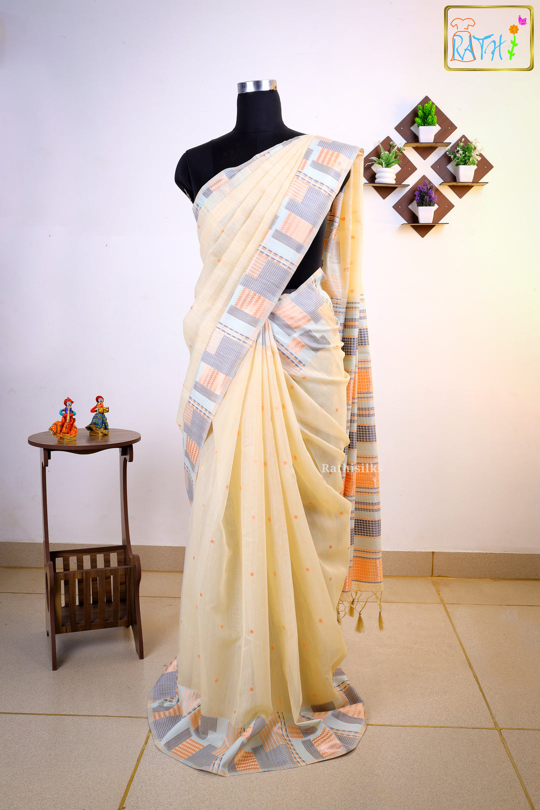 Pastel Cream & Peach Woven Border Synthetic Organza Saree