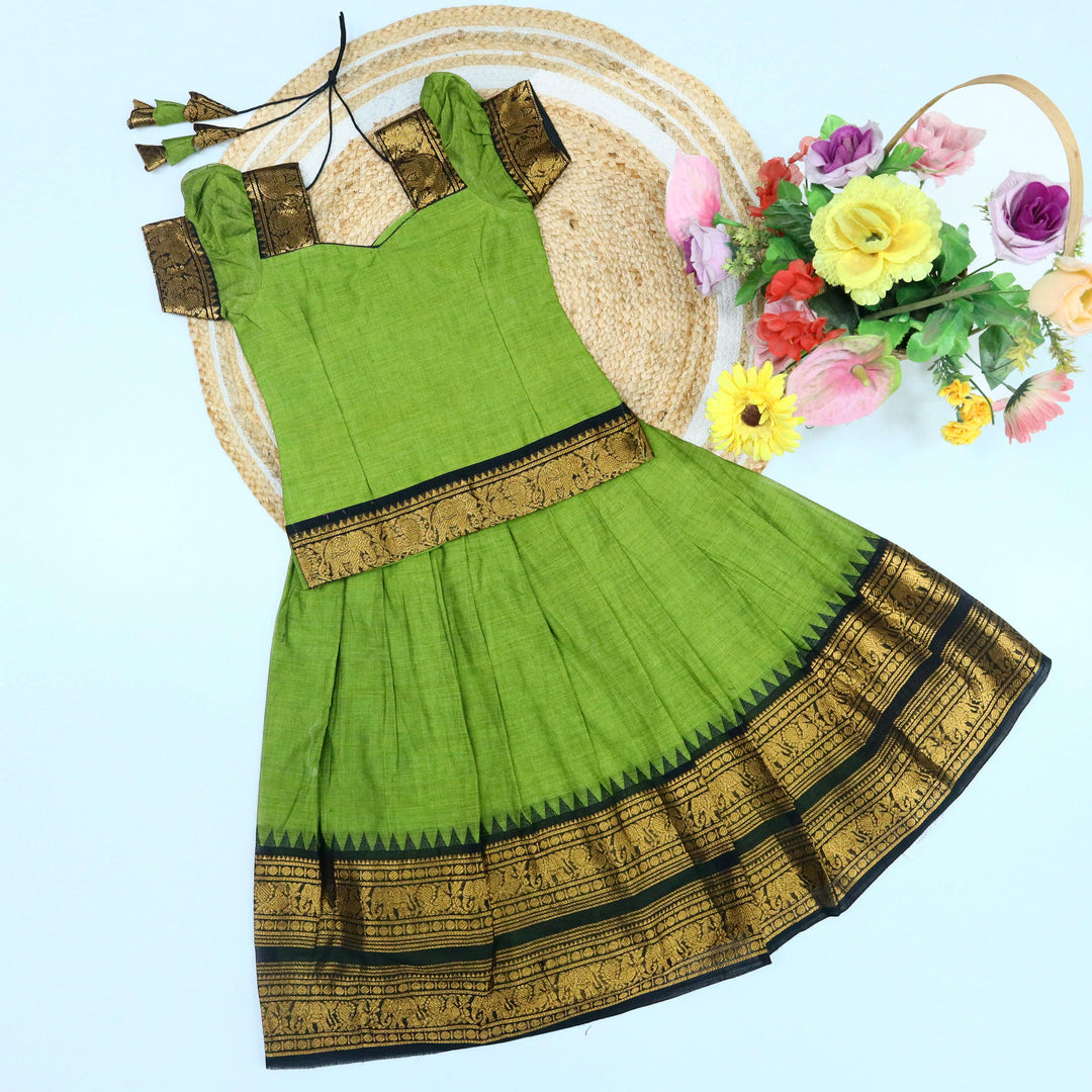Thari Cotton Pavadai Set