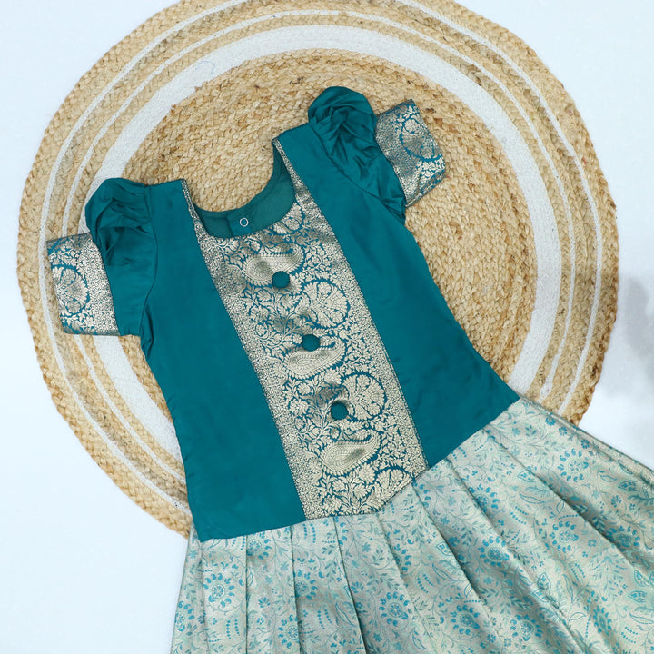 Sara Crop Top Pavadai Set