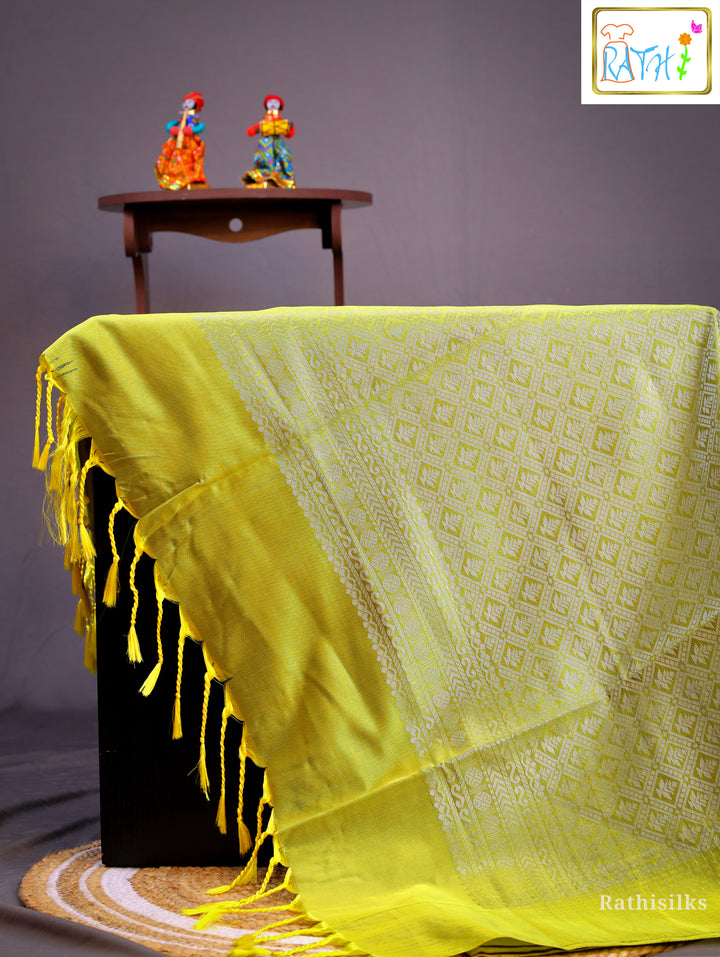 Radiant Elegance Art Silk Saree
