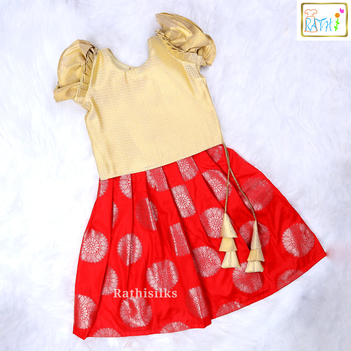 Designer Sandal Top with Red Art Silk Pavadai Set