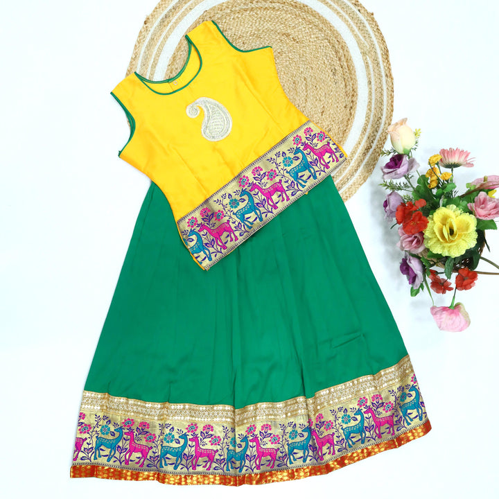 Royal Pavadai Set