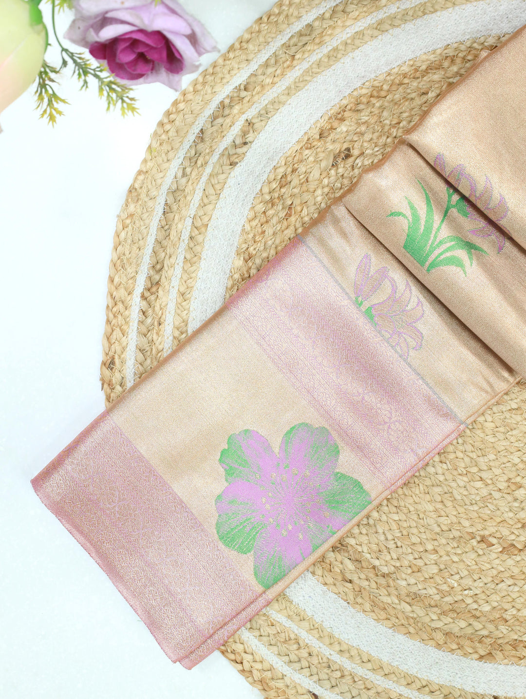 Art BR Beet BD But Saree