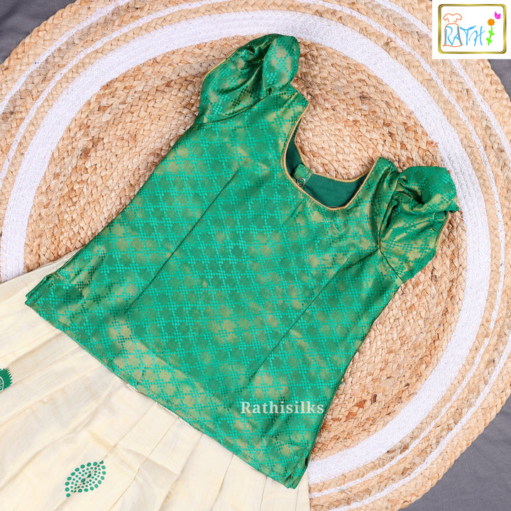 Green & Cream Kerala Traditional Pavadai Set