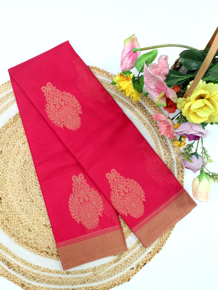 Rani Pink Cotton Saree With Traditional Motif