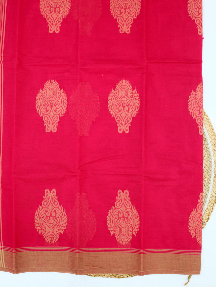Rani Pink Cotton Saree With Traditional Motif
