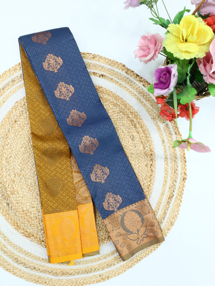 Varna - Ash Blue Tana Art Saree