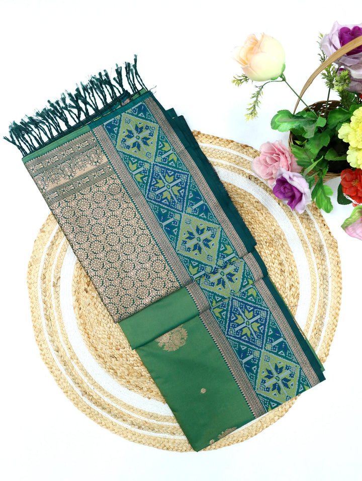 Nilaharita - Mint Green Synthetic Art Saree