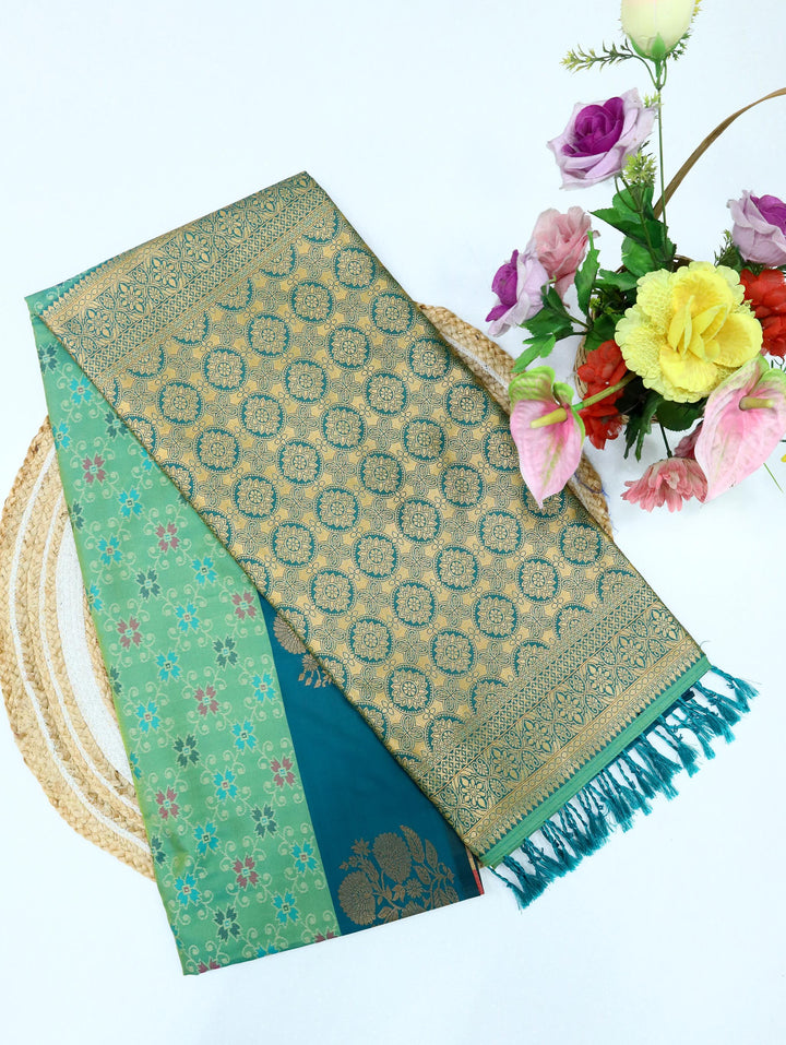 Vanashri - Emerald Synthetic Art Saree
