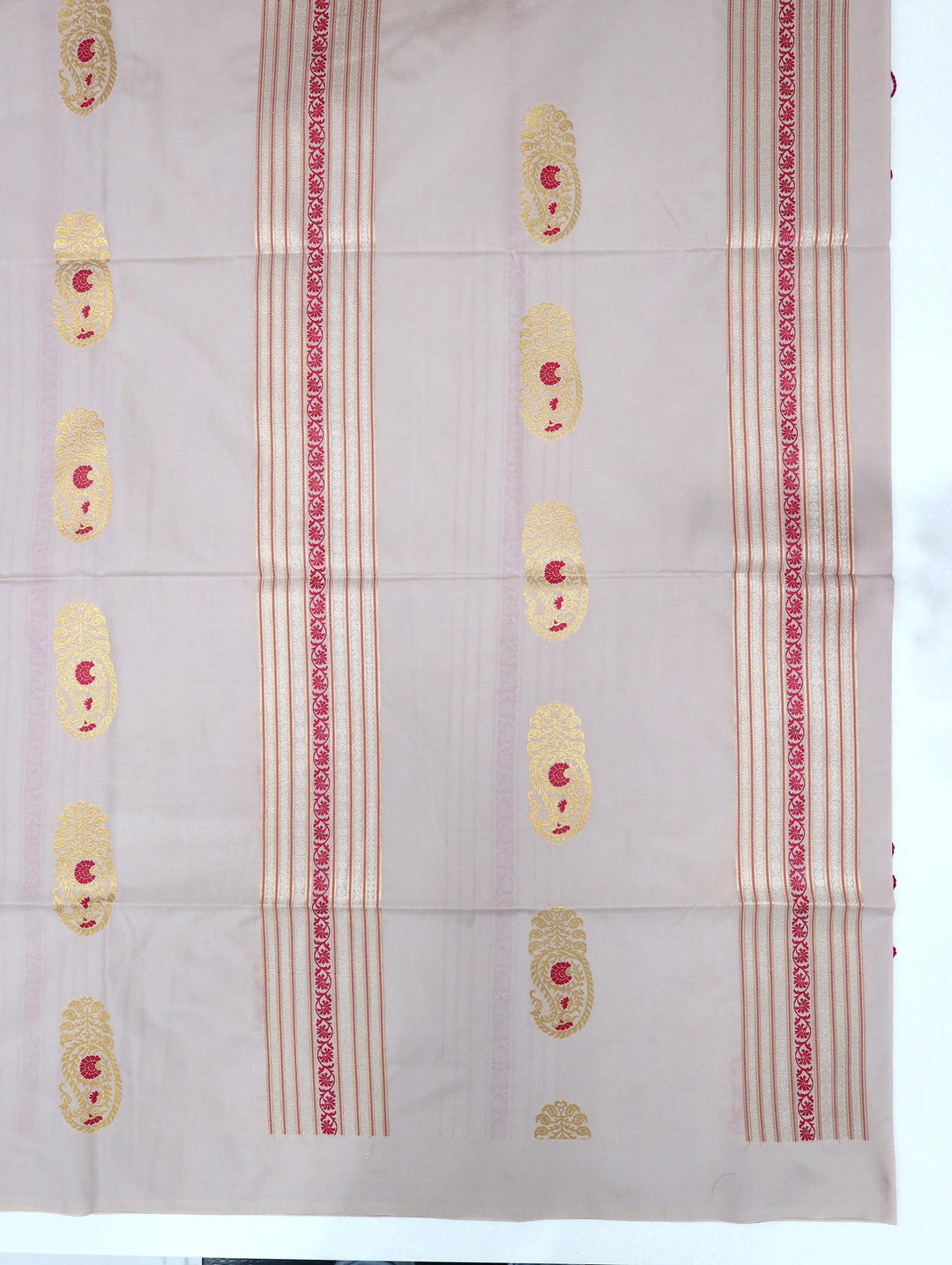 Ilavarasi — Grey Pink Tana Art Silk Saree