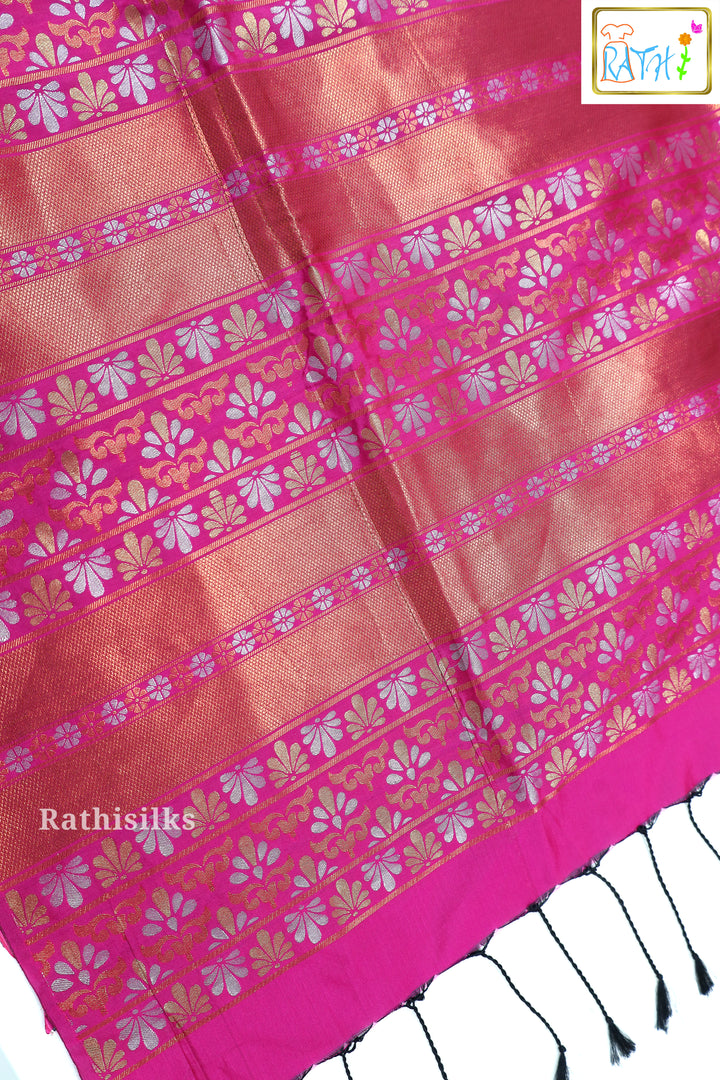 Trendy Grey Art Silk Saree