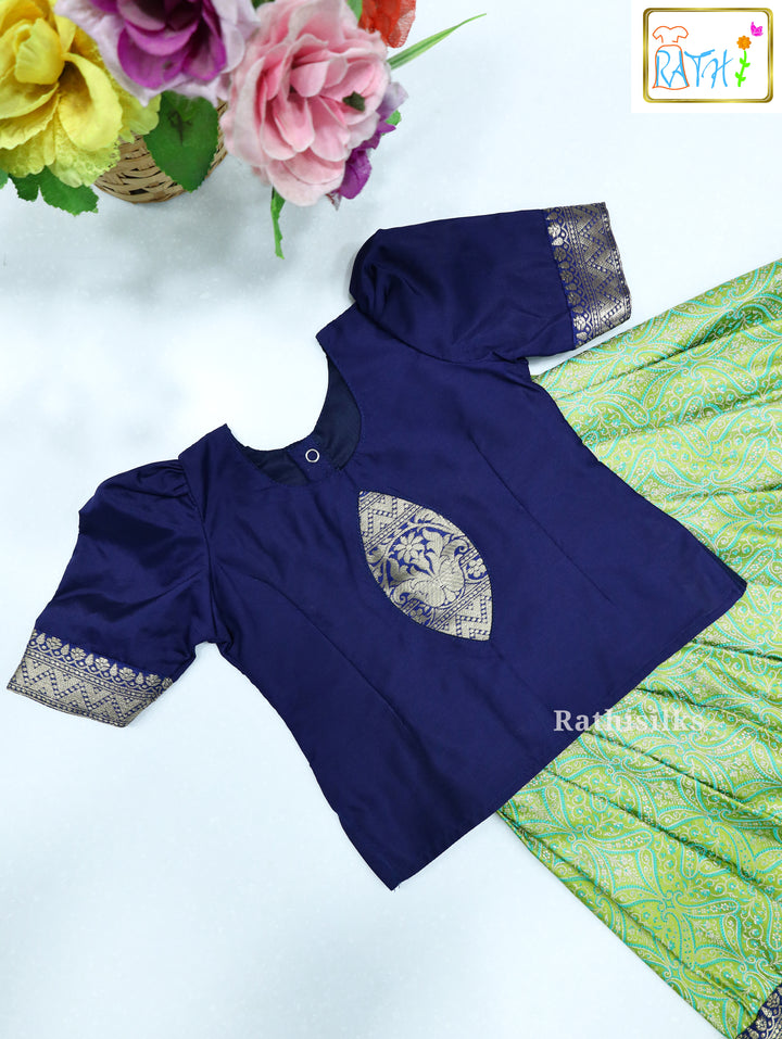 Rasika Pavadai