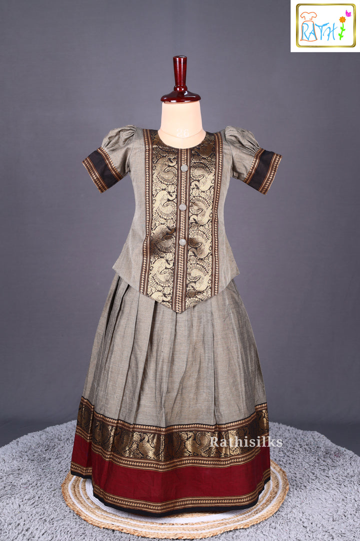 Thari Cotton Pavadai Set