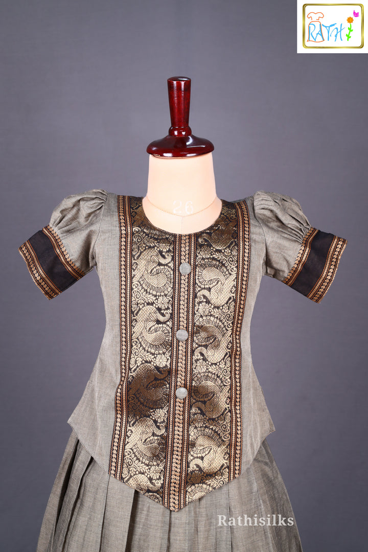 Thari Cotton Pavadai Set