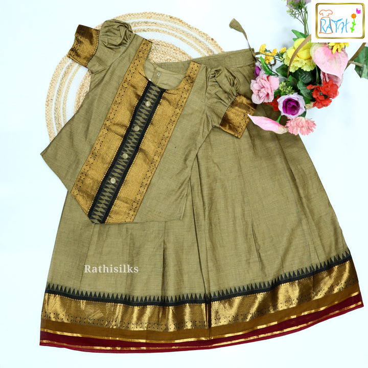 Thari Cotton Pavadai Set