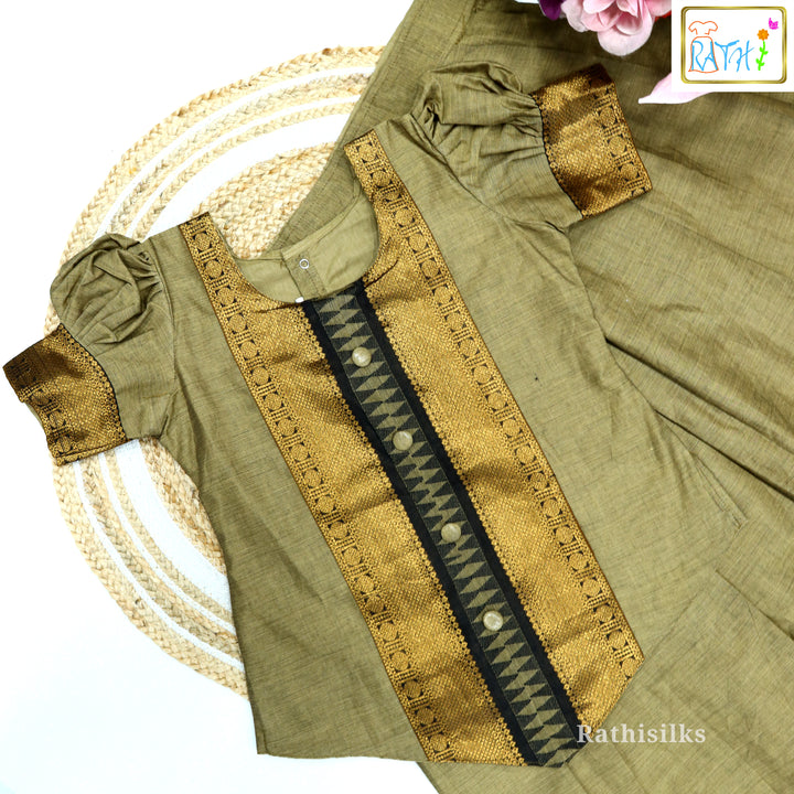 Thari Cotton Pavadai Set