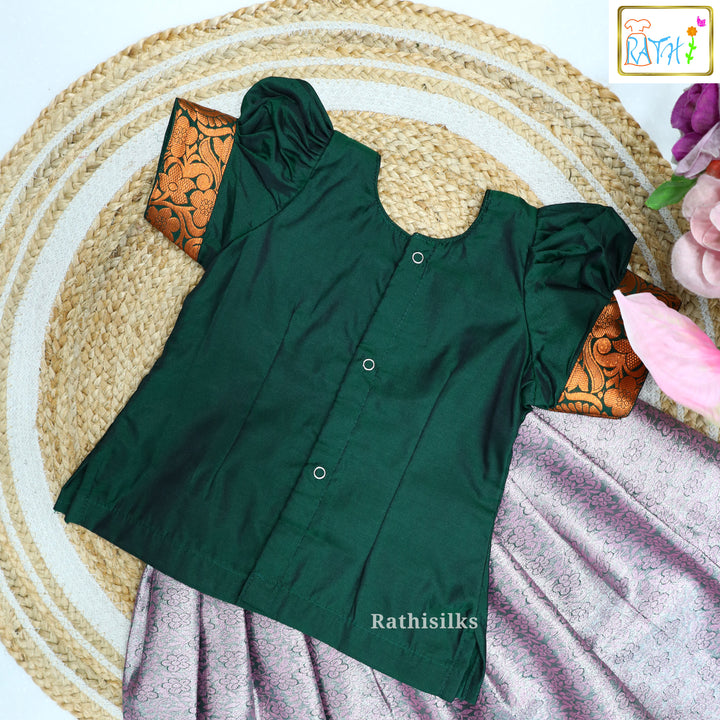 Art Jacquard Pavadai Set