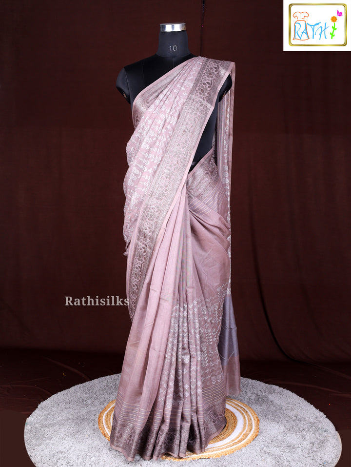 Elegant Mauve Synthetic Saree