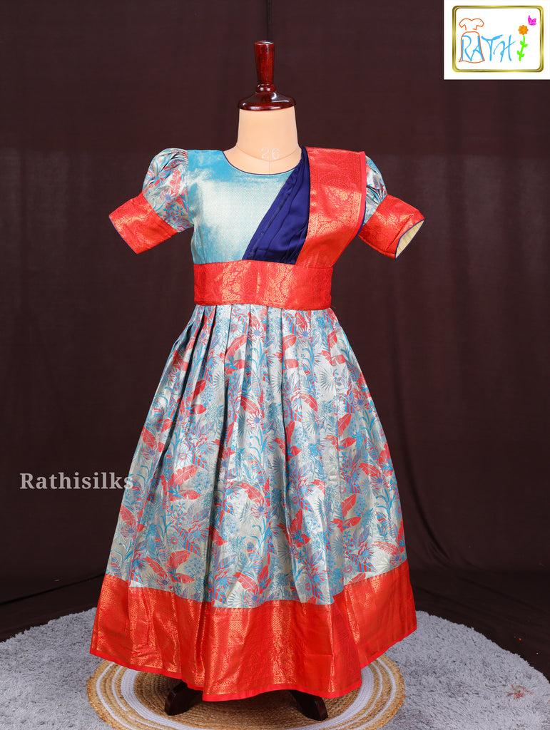 dress stitching designs from saree Frock Saree Dress Design Cotton Saree Cotton Dress Designs For Stitching  Saree Pattern Long
