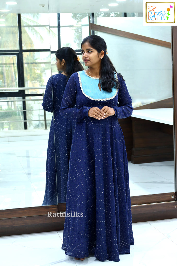 Jarchat Fabric Floor-Length Ethnic Gown