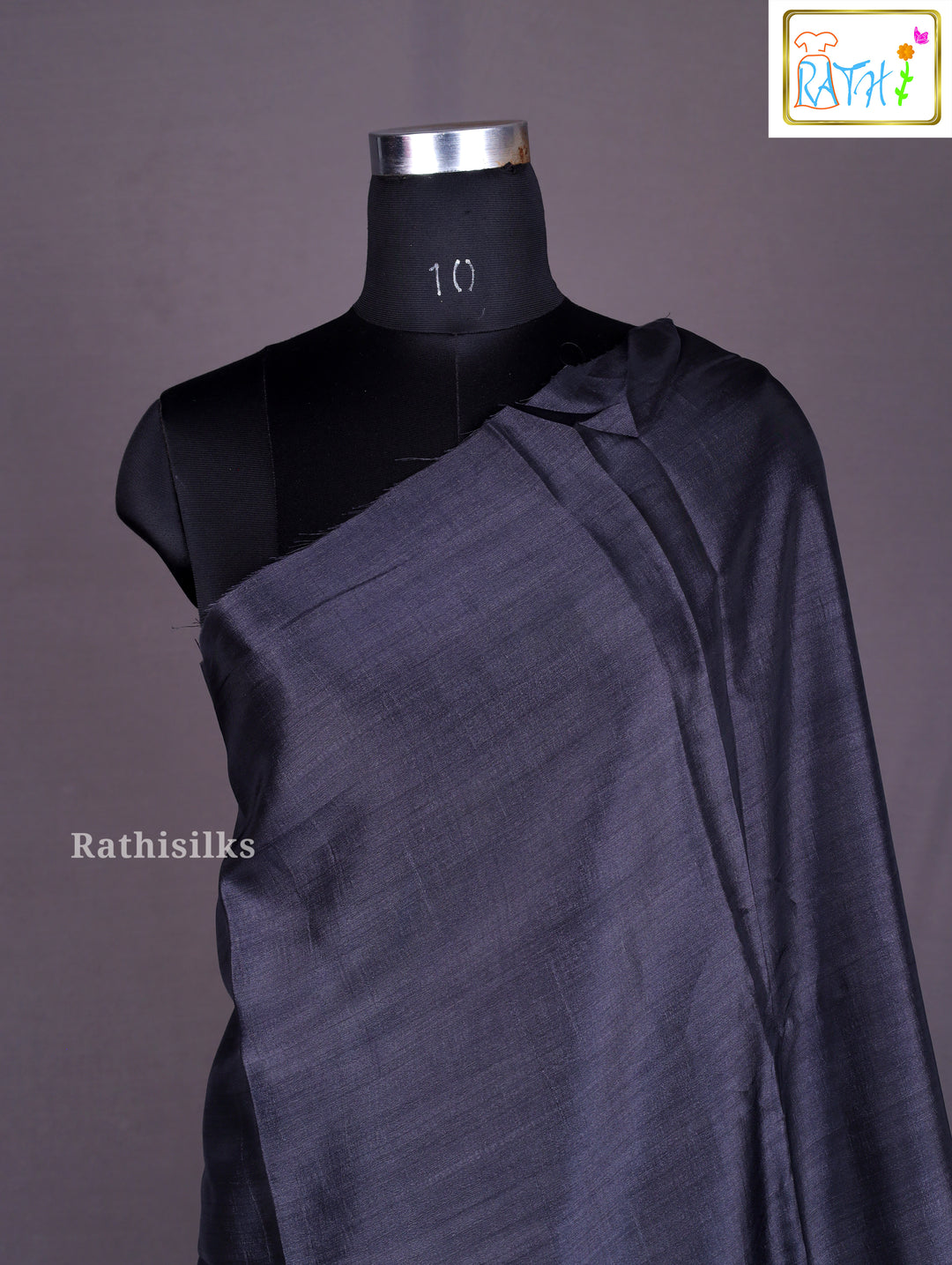 Modern Chic Black & White Abstract Print Synthetic Saree