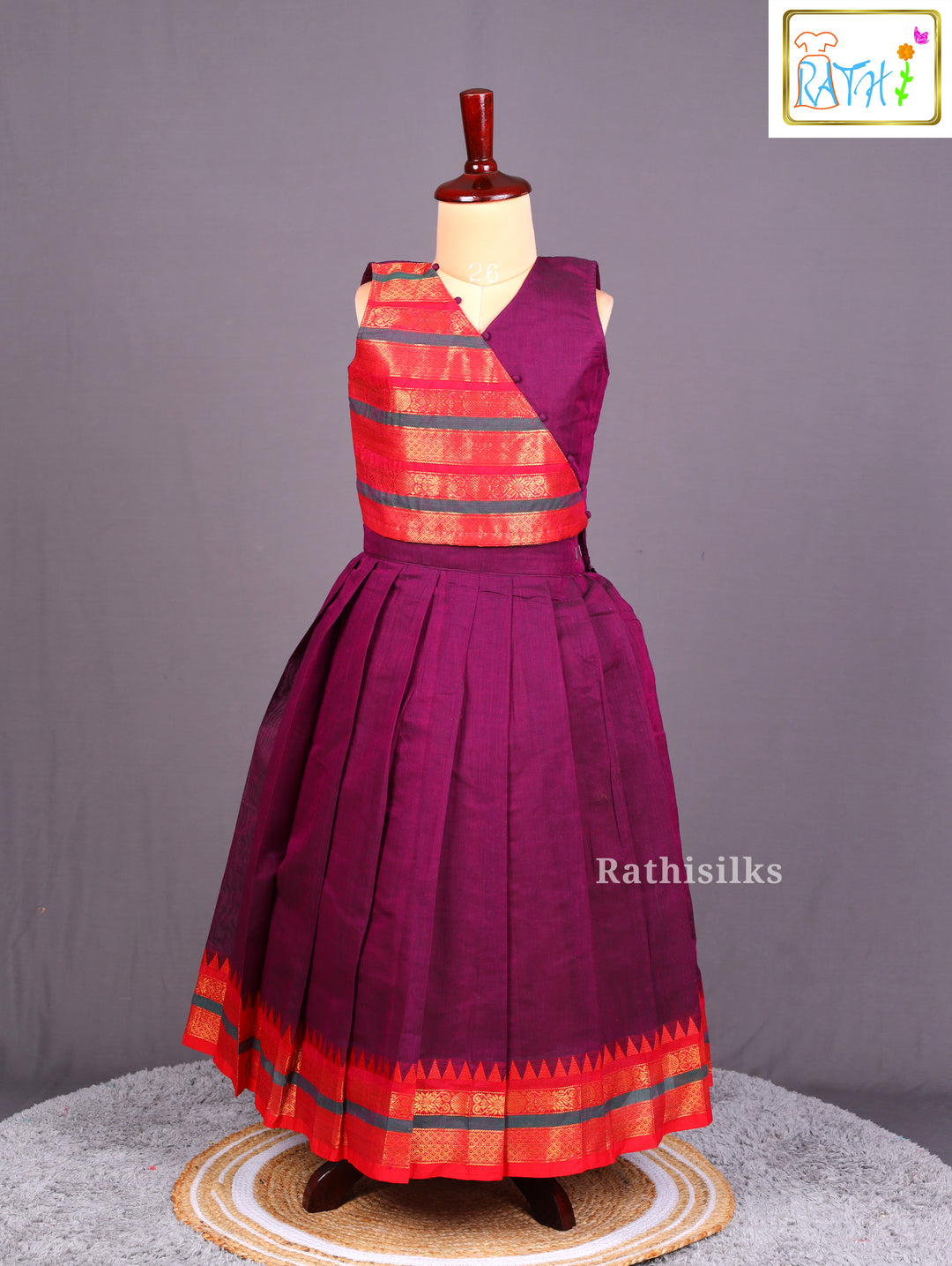 Traditional Pavadai Sattai Set