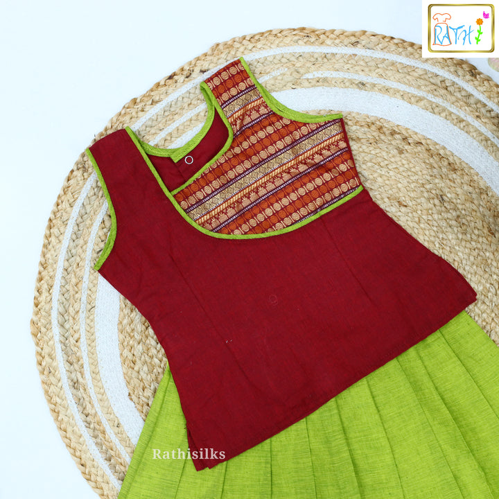 Mangalagiri Cotton Pavadai Set