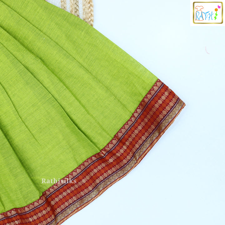 Mangalagiri Cotton Pavadai Set