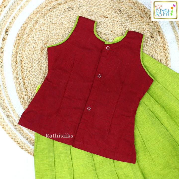 Mangalagiri Cotton Pavadai Set