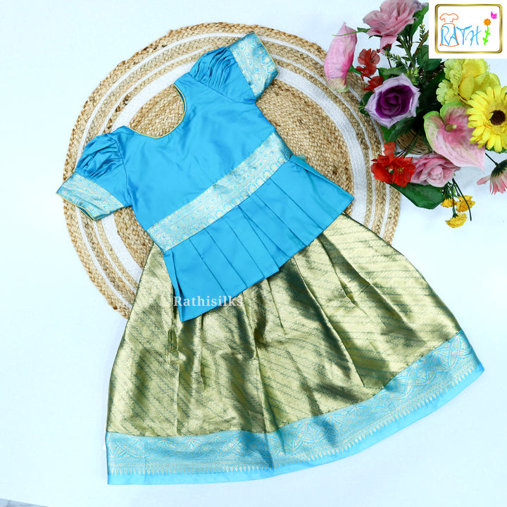 Nimisha Frill Pavadai Set