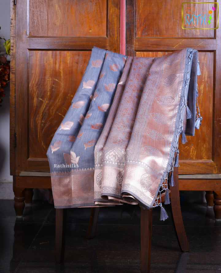 Antique Mustard-Gold Woven Leaf Motif Saree