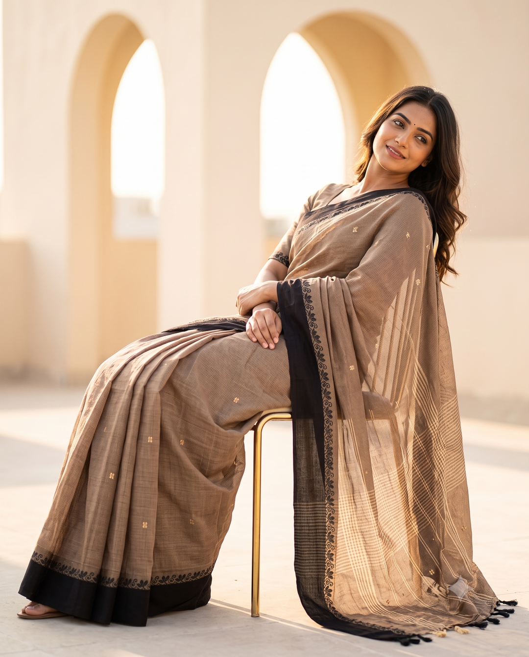 Brown Cotton Saree With Contrast Border