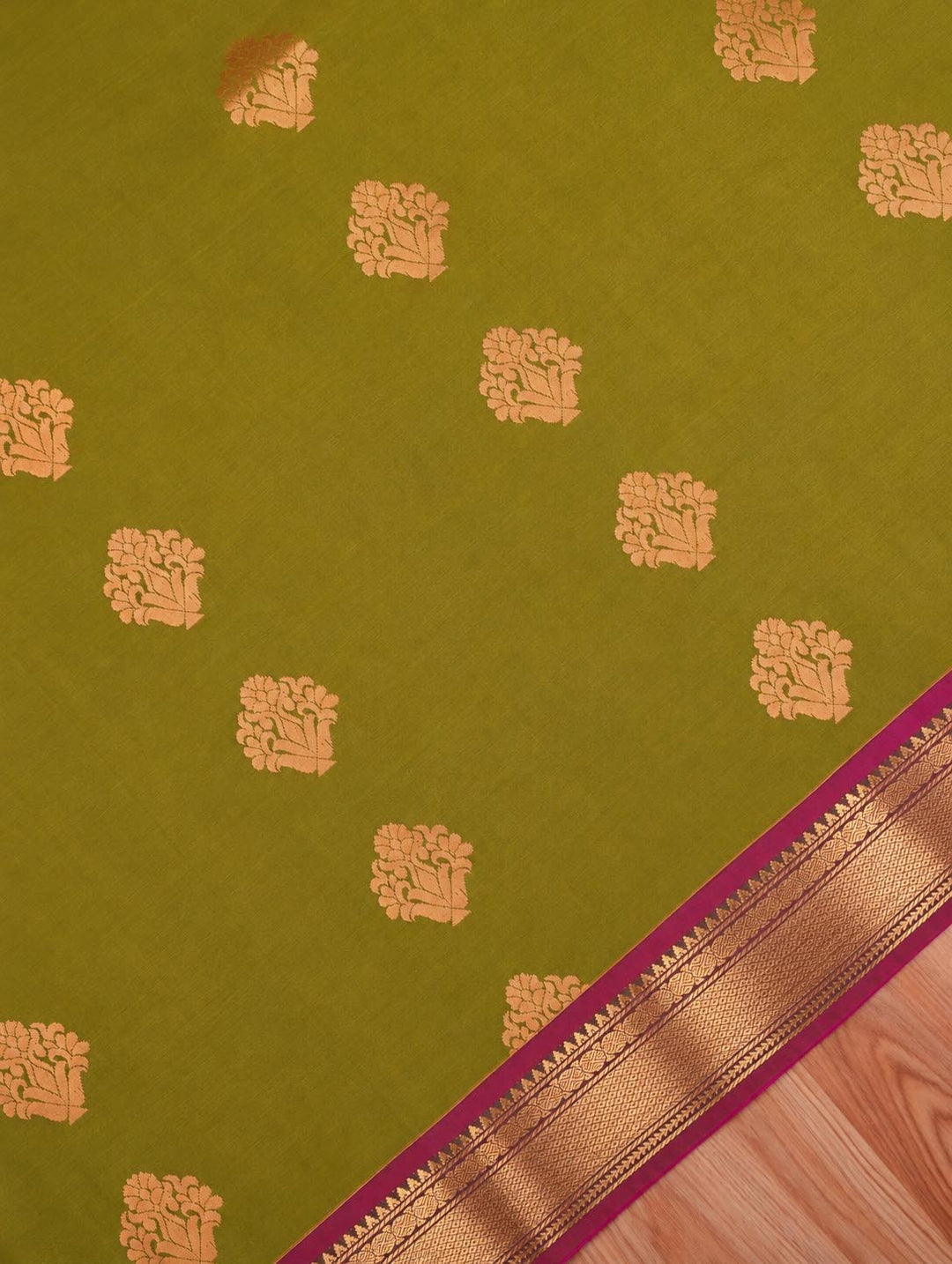 Janaki — Olive Green Art Silk Saree – body