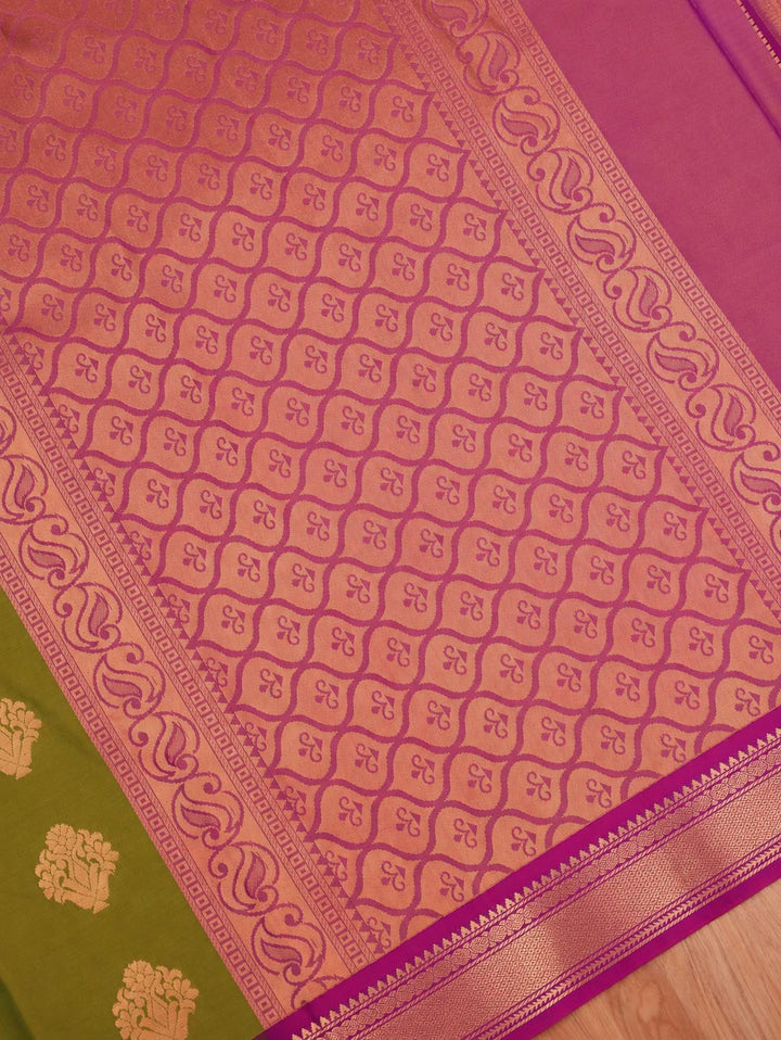 Janaki — Olive Green Art Silk Saree – pallu