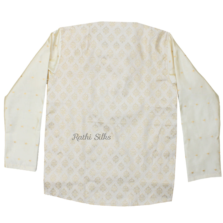 Men’s Traditional Jacquard Fabric Full Sleeve Kurta