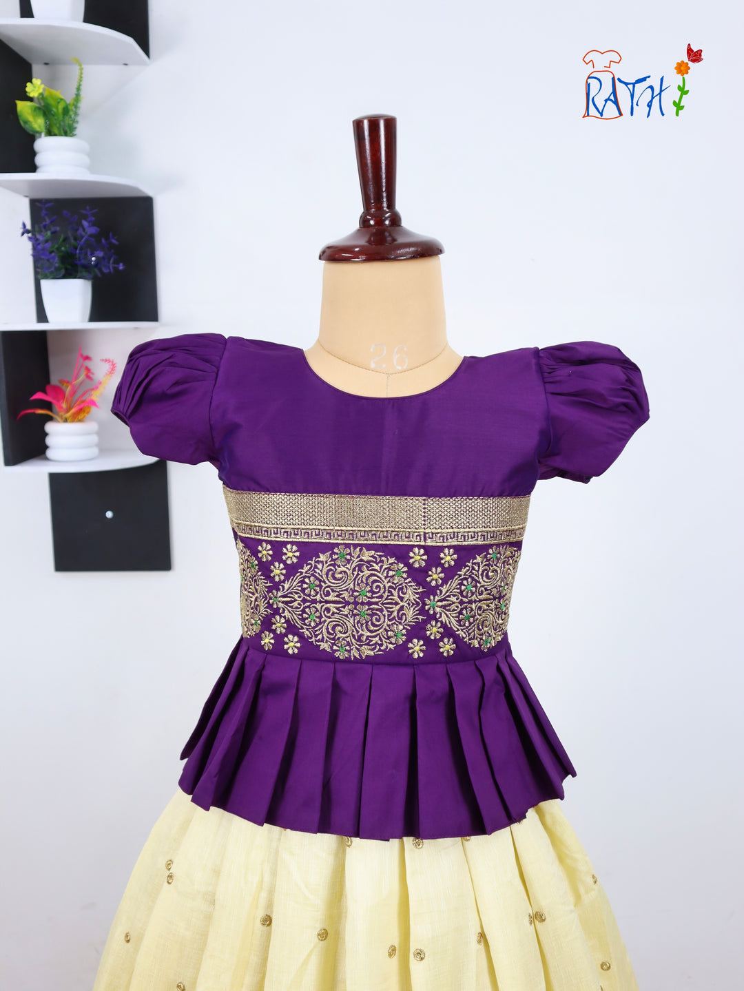 Embroidery Pavadai Set