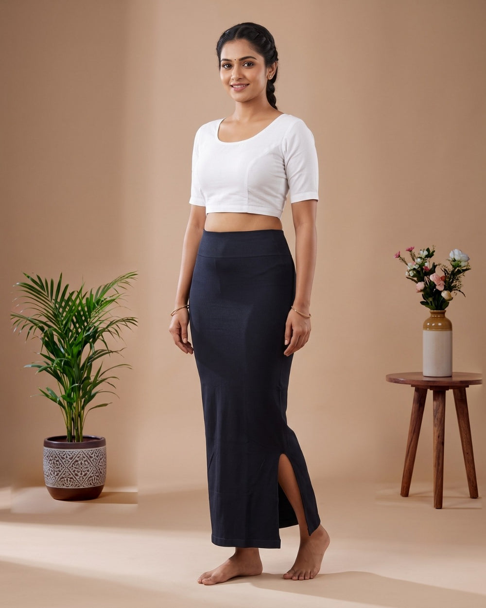 Black fish-cut saree shapewear, model with background #colour_black